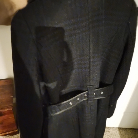 INC International Concepts Black Trench Coat with Faux Fur Trim - Picture 3 of 4